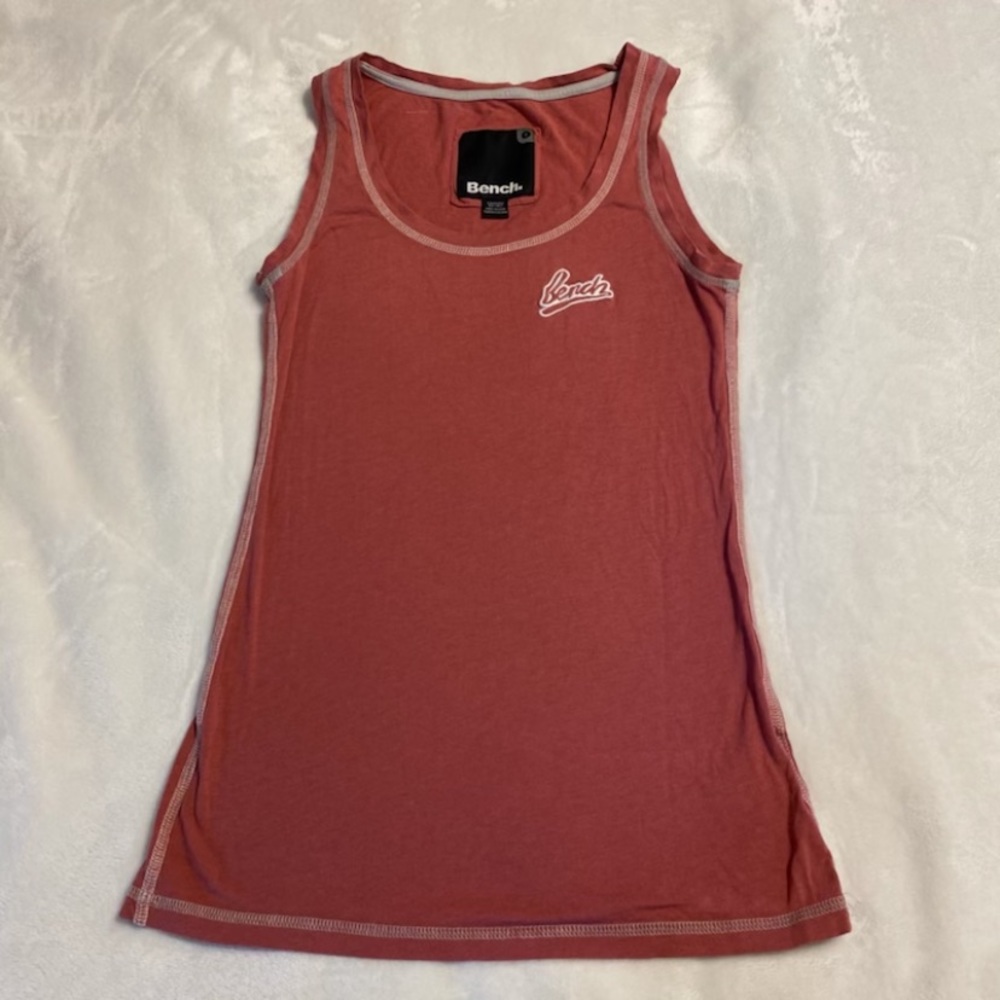 Dark Coral BENCH Tank Top Small .